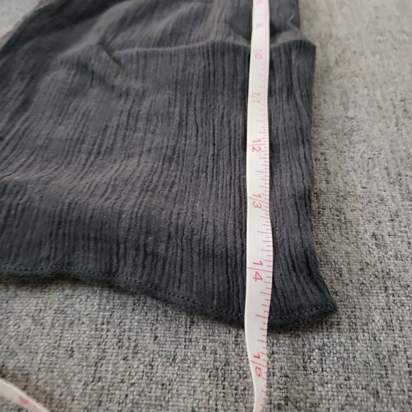 Hollister Size L Navy 3/4 Bell Sleeve Embroidered Cropped Blouse - Picture 10 of 10